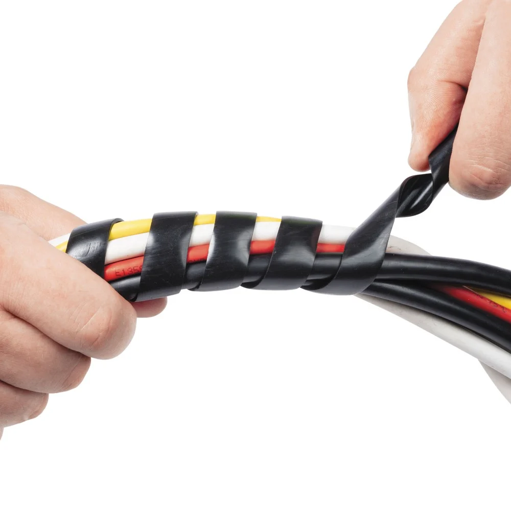 D-Line US/CTW2.5B 0.25 in. - 2 in. x 98 in. Cable Tidy Wrap - Black